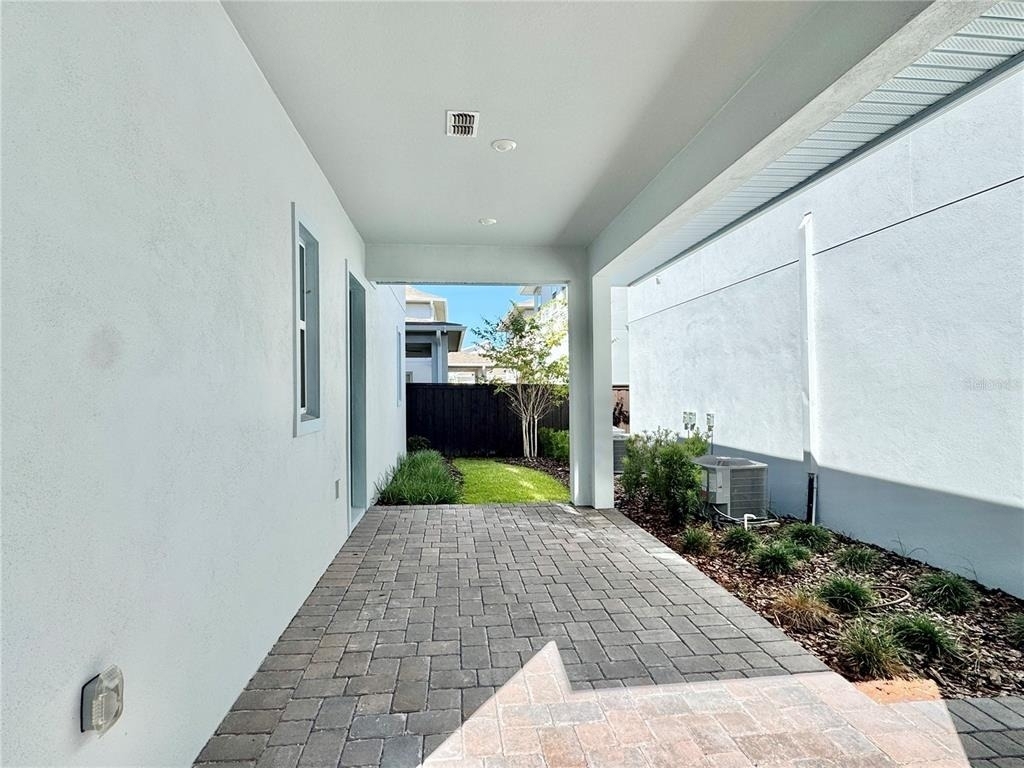 9725 Neruda Street - Photo 48