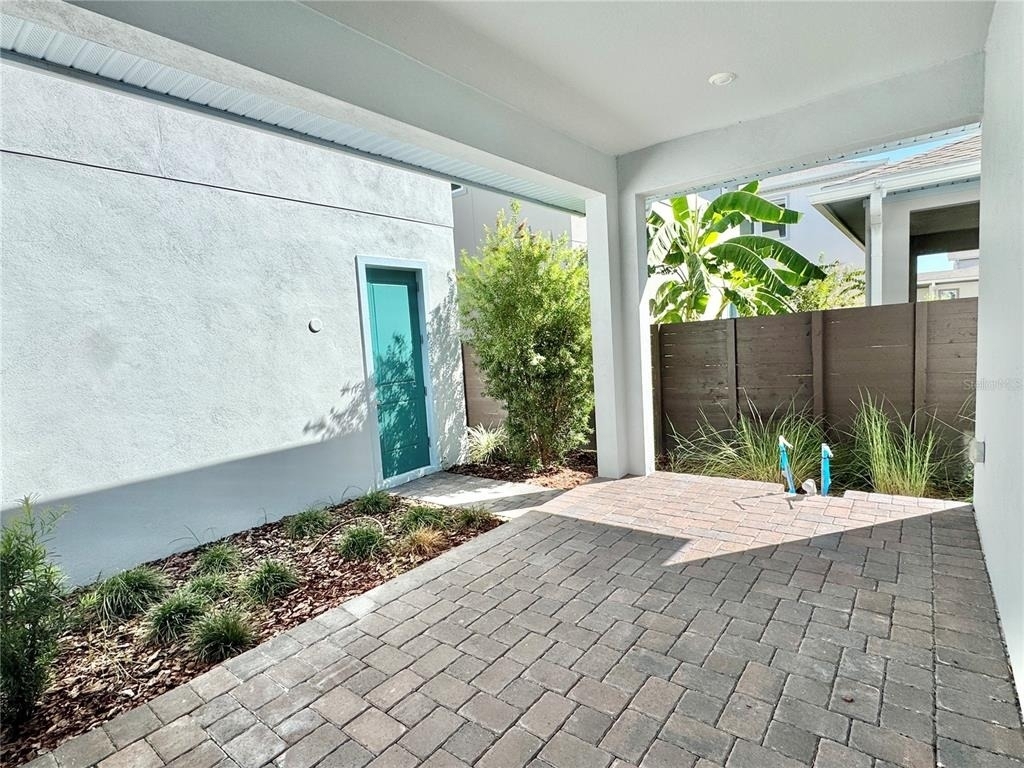 9725 Neruda Street - Photo 47