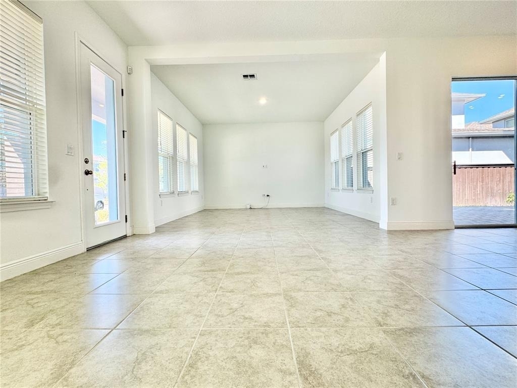 9725 Neruda Street - Photo 12