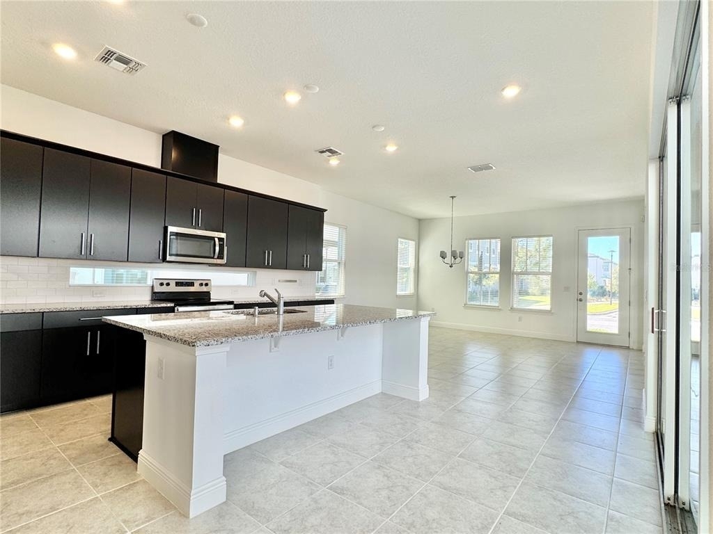 9725 Neruda Street - Photo 5