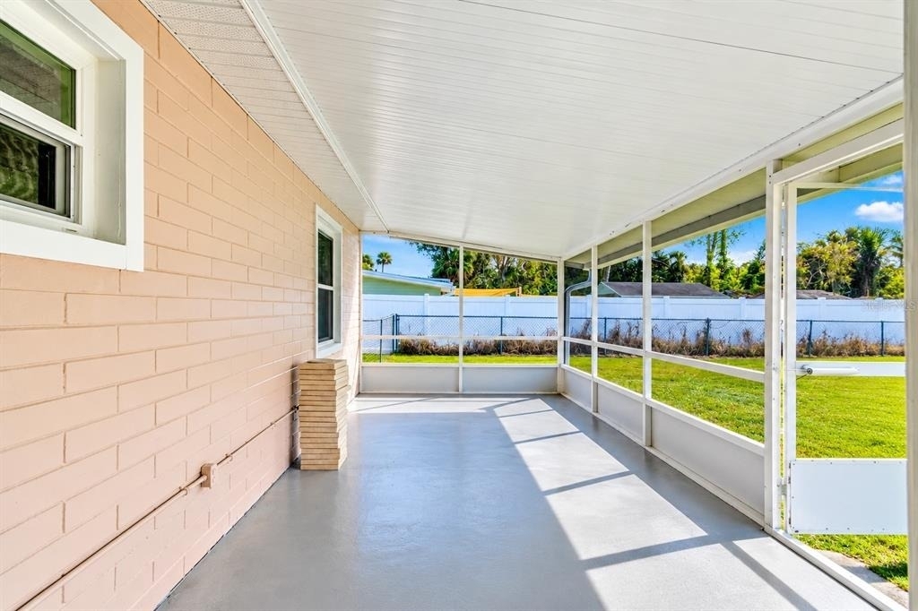 144 Ellison Avenue - Photo 14