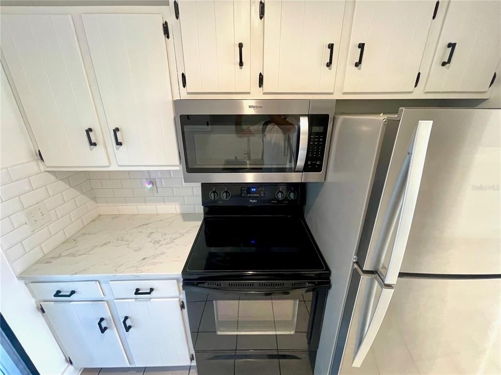5301 Hansel Avenue - Photo 4