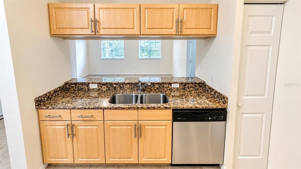 1064 N Tamiami Trail - Photo 2