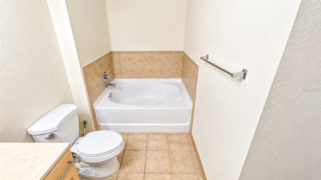 1064 N Tamiami Trail - Photo 16