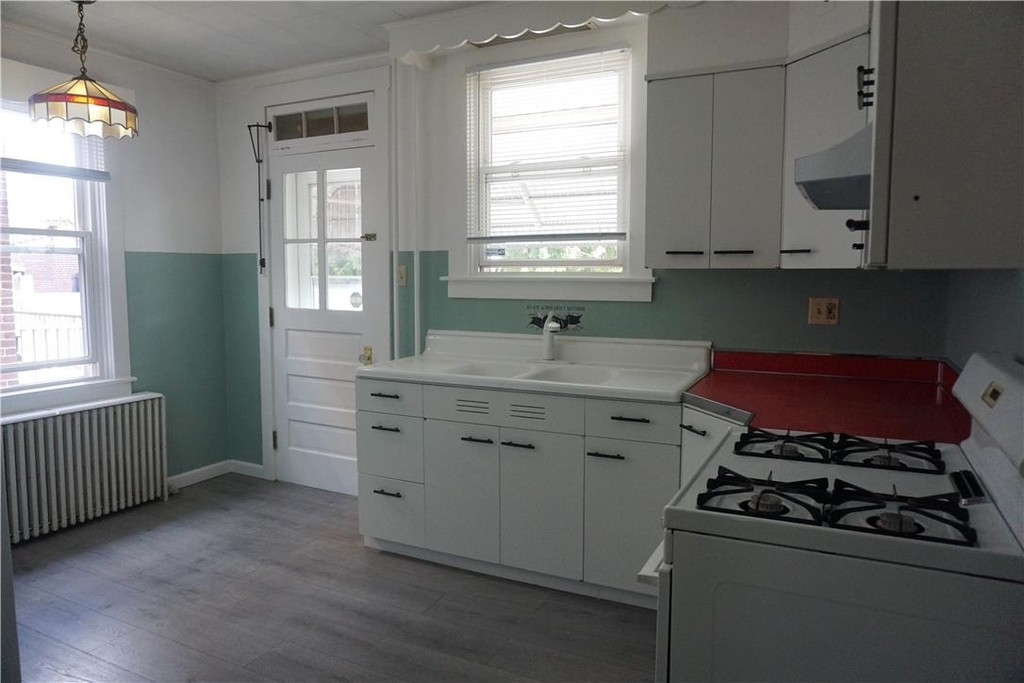 2140 W Washington Street - Photo 9