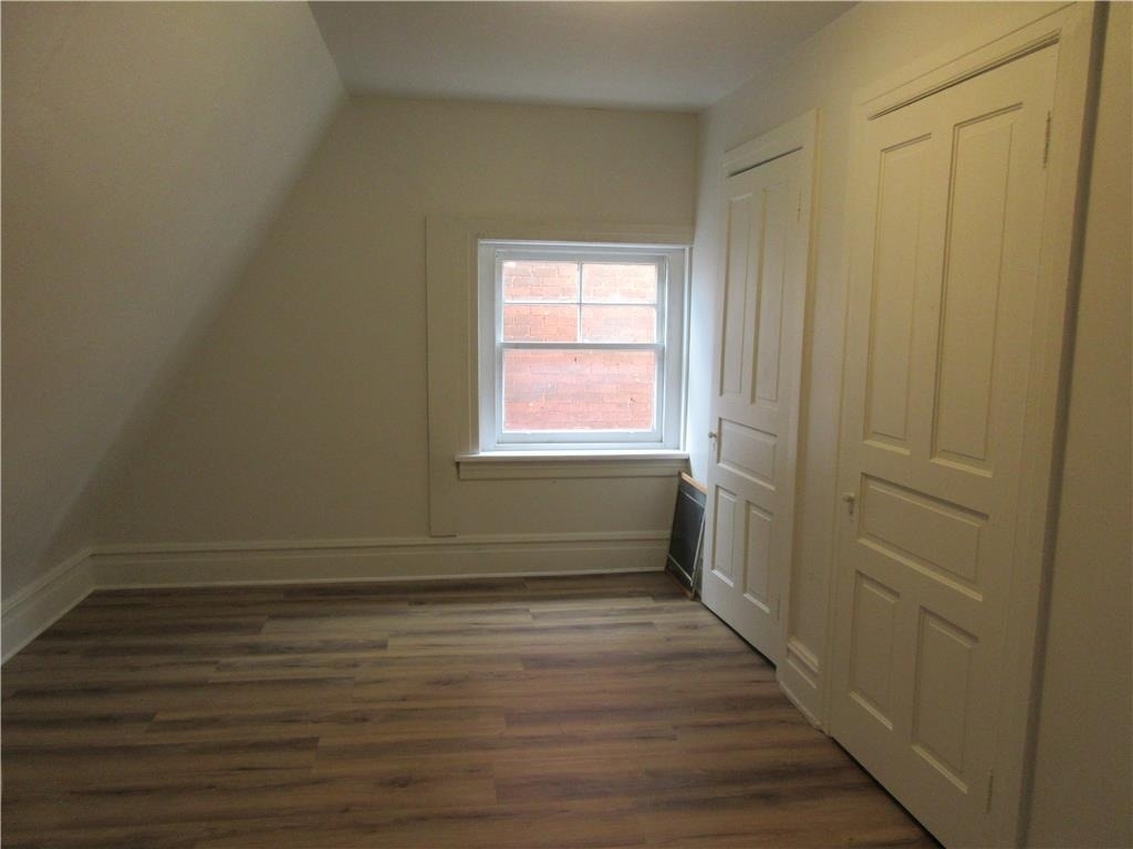87 E Broad Street - Photo 16