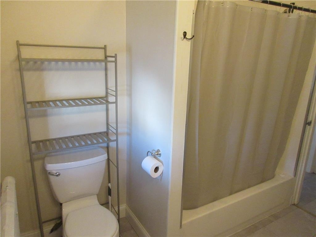 87 E Broad Street - Photo 5