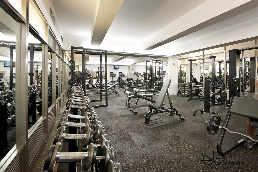 10 Hanover Square - Photo 8