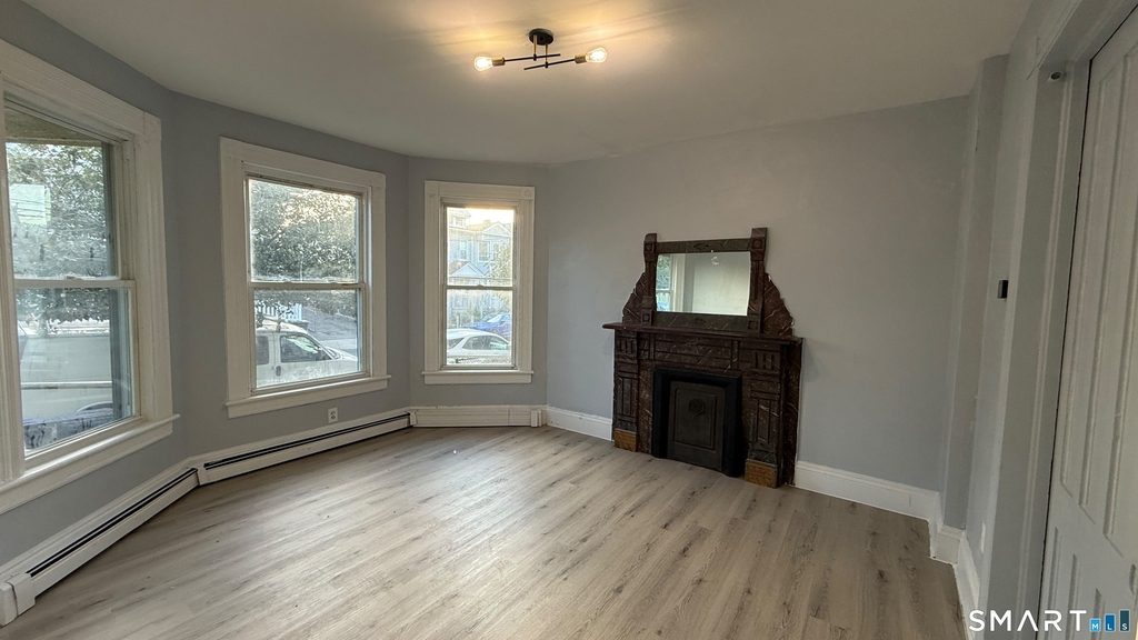 242 Madison Avenue - Photo 6