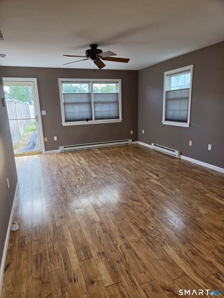 35 1/2 Lafayette Street - Photo 4