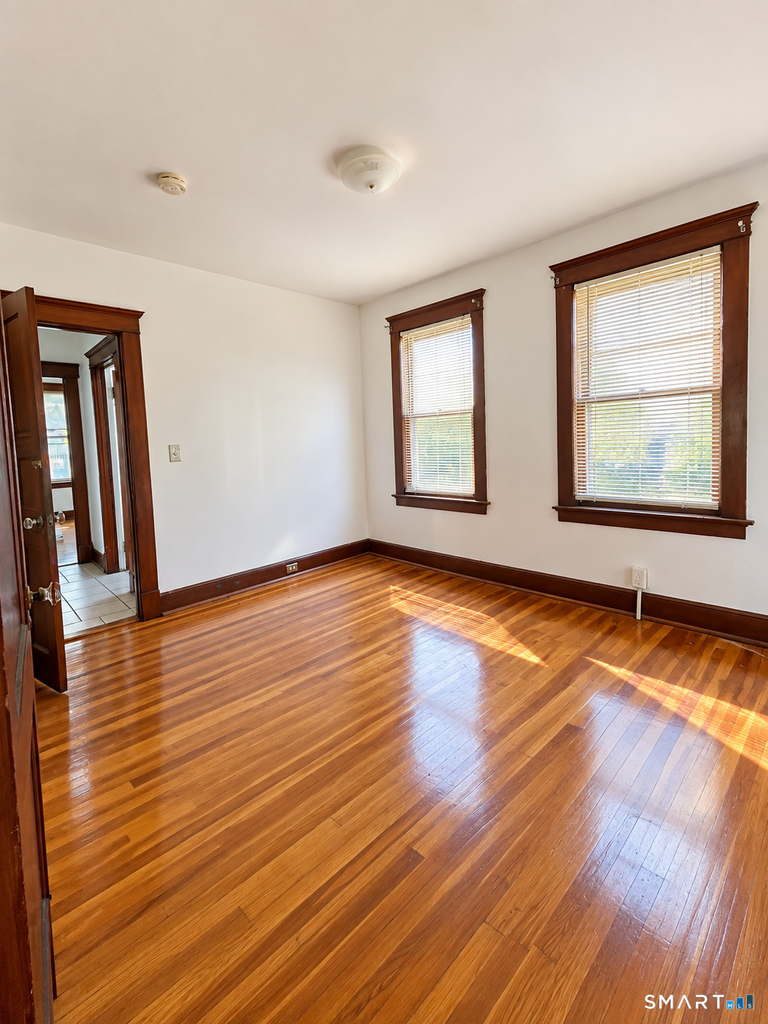 60 Gorham Avenue - Photo 2