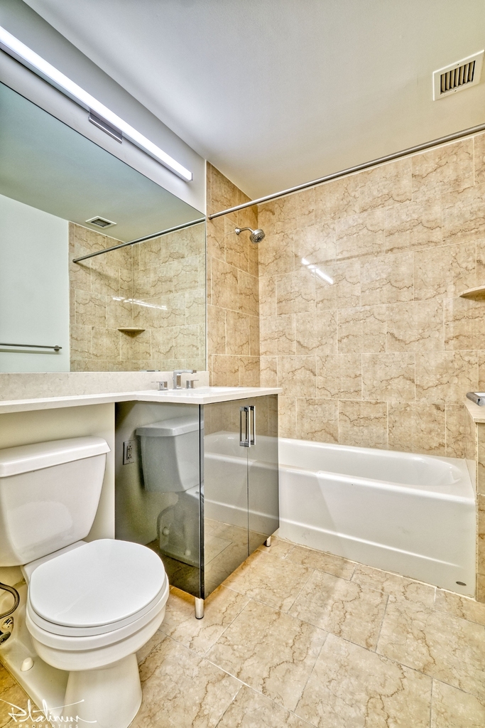 10 Hanover Square - Photo 4
