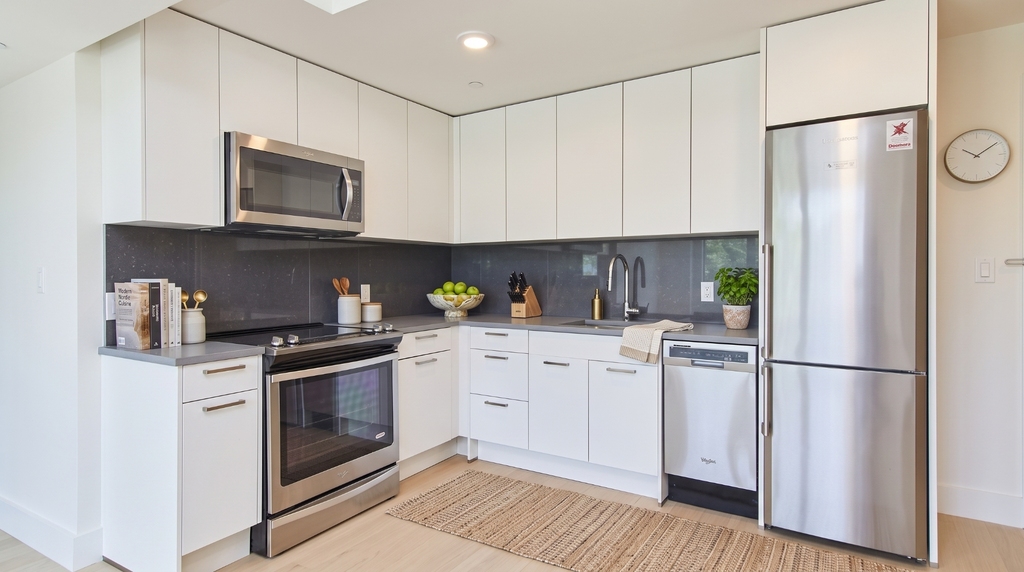 542 West 153rd Street - Photo 3