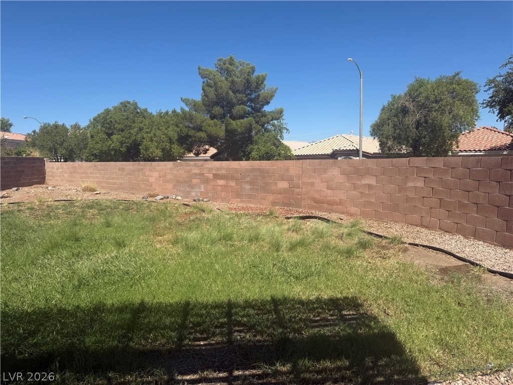 2400 Miki Court - Photo 14