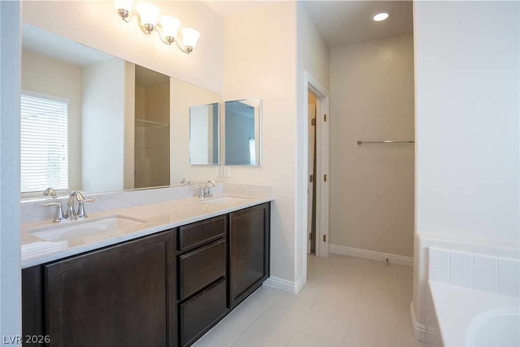 9419 Sparkling Wing Court - Photo 16