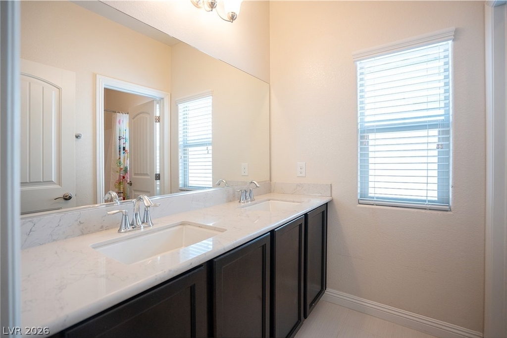 9419 Sparkling Wing Court - Photo 23