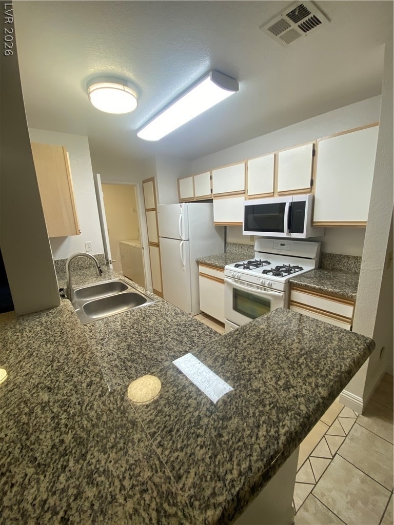 2200 S Fort Apache Road - Photo 11