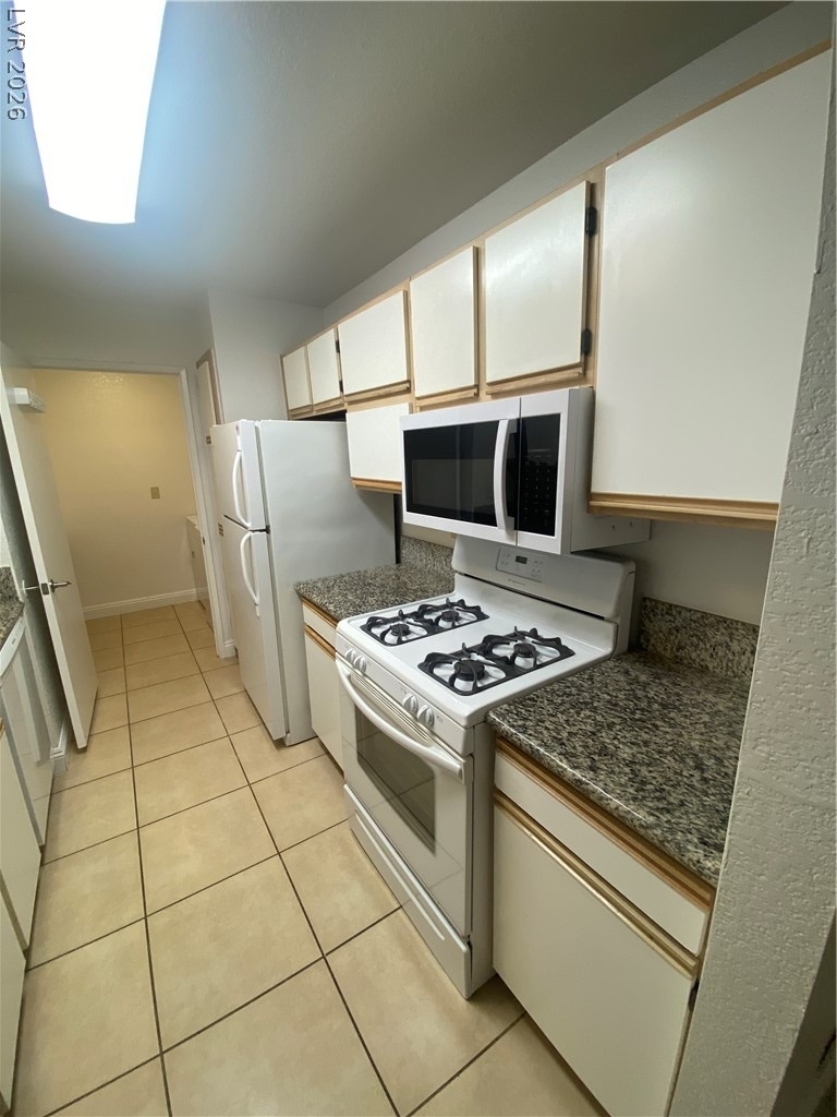 2200 S Fort Apache Road - Photo 13