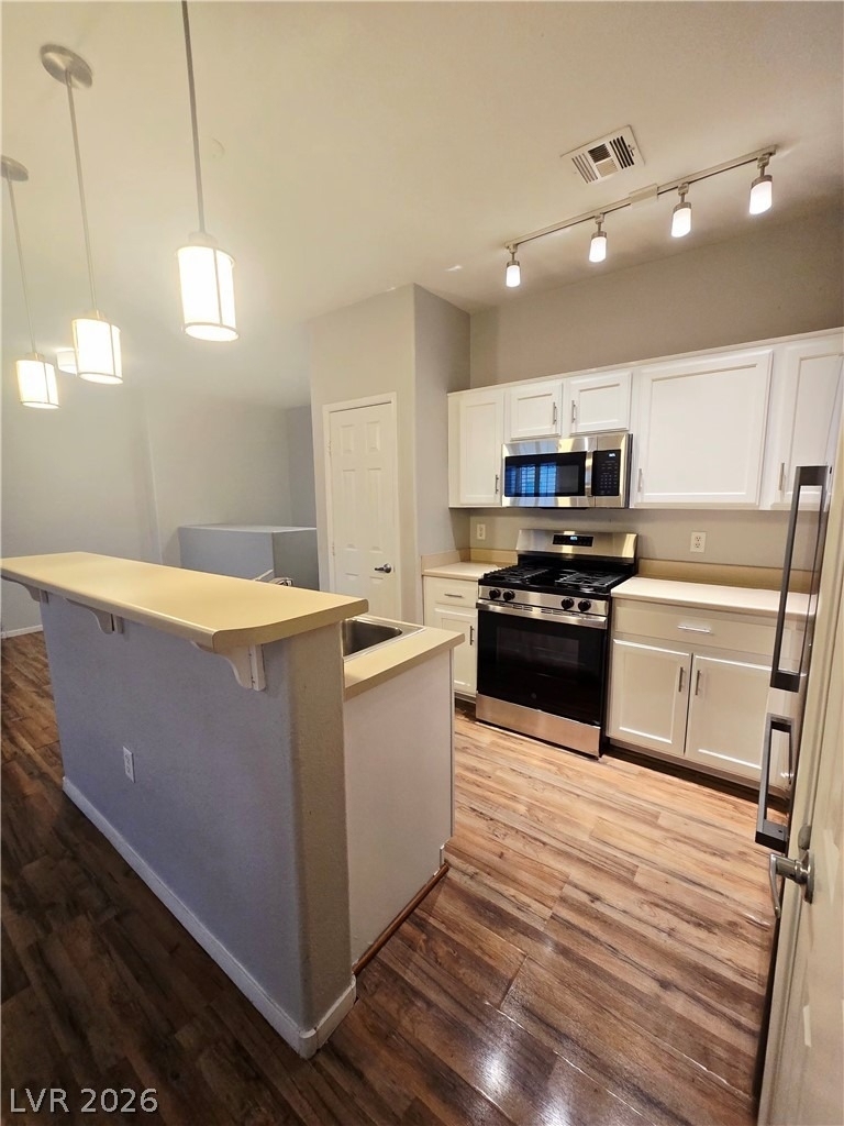 4028 Smokey Fog Avenue - Photo 9