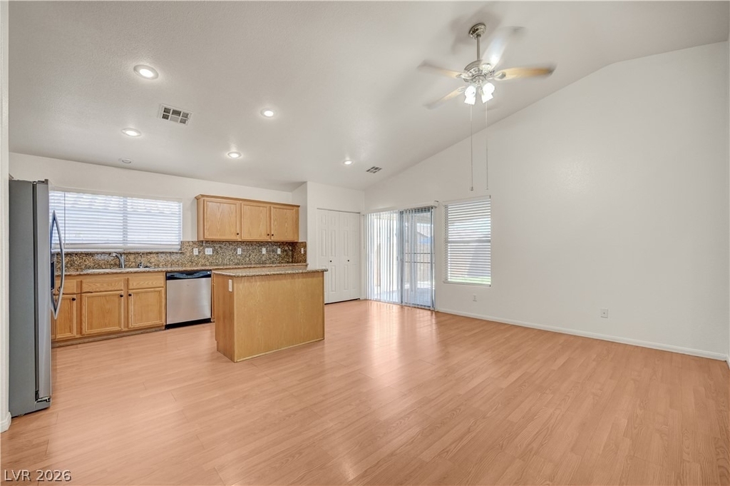 8545 Hidden Pines Avenue - Photo 16