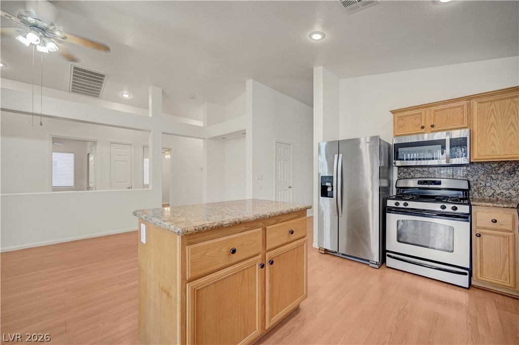 8545 Hidden Pines Avenue - Photo 11