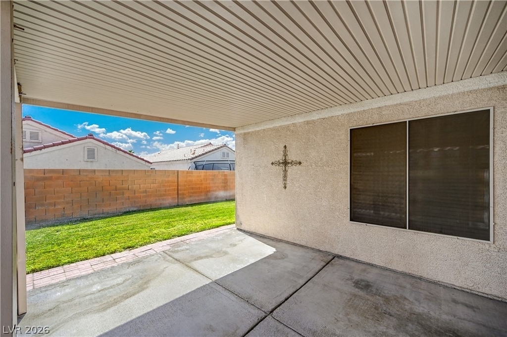 8545 Hidden Pines Avenue - Photo 33