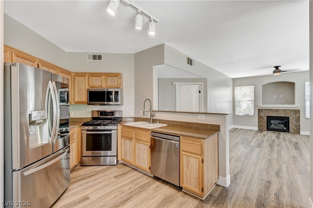 10001 Peace Way - Photo 12
