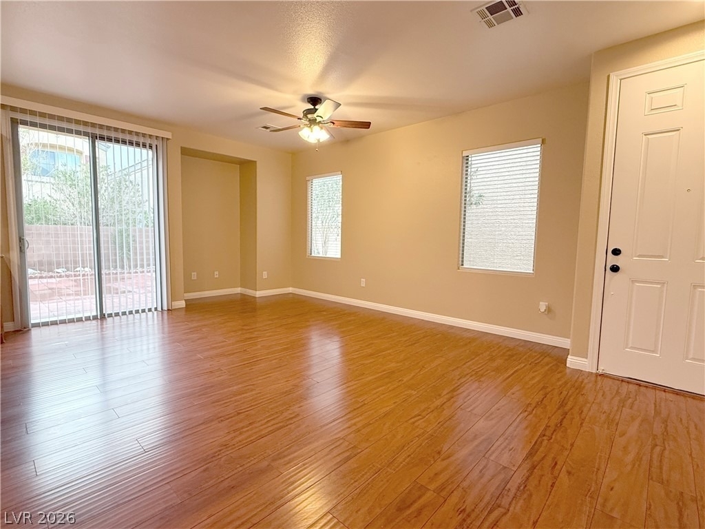 5412 Tinker Toy Avenue - Photo 2