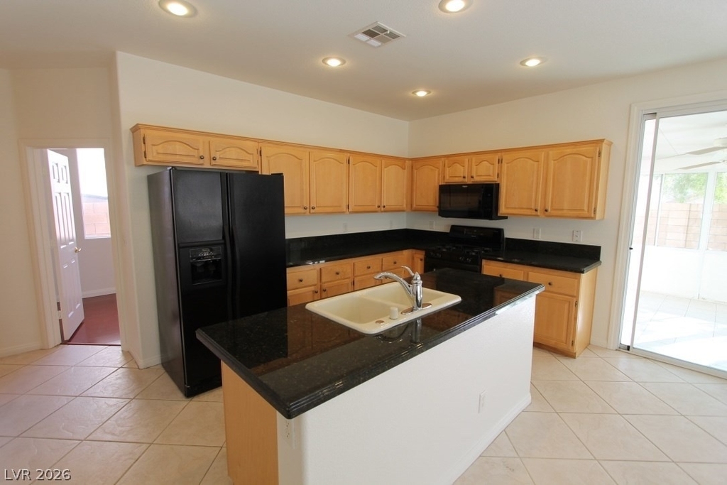 8247 Azure Shores Court - Photo 3