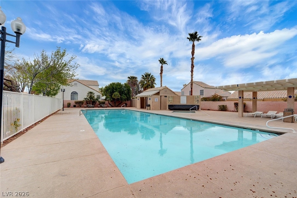 7709 Beach Falls Court - Photo 30