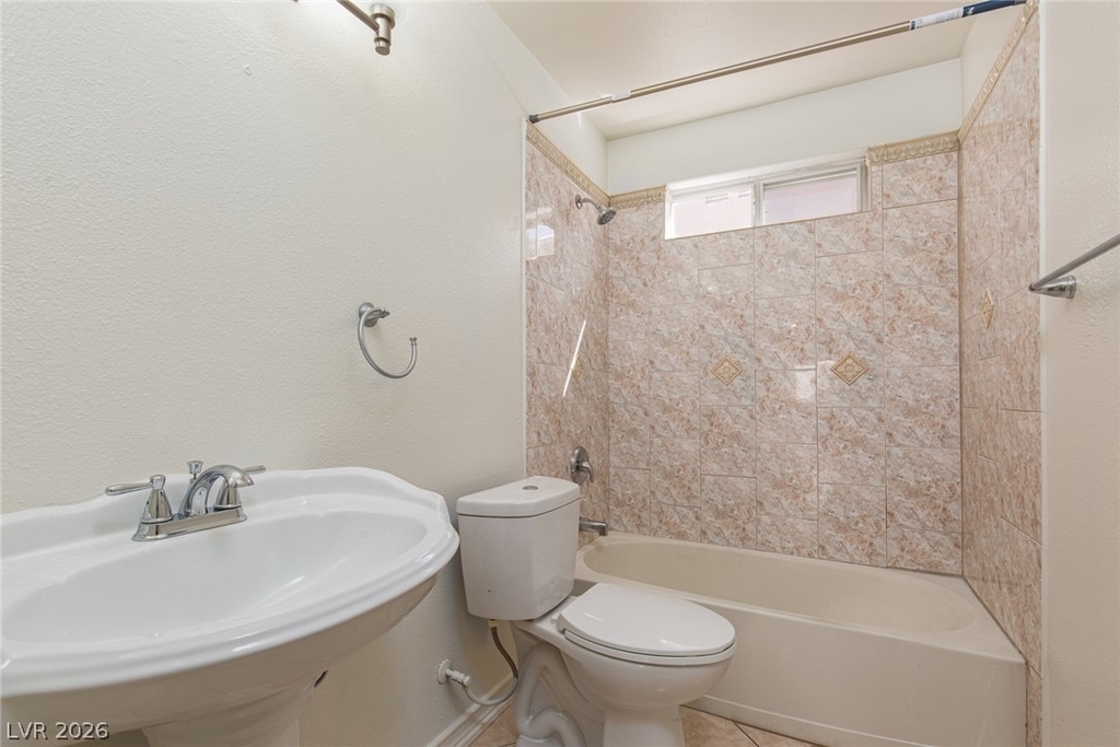 7900 White Grass Avenue - Photo 17