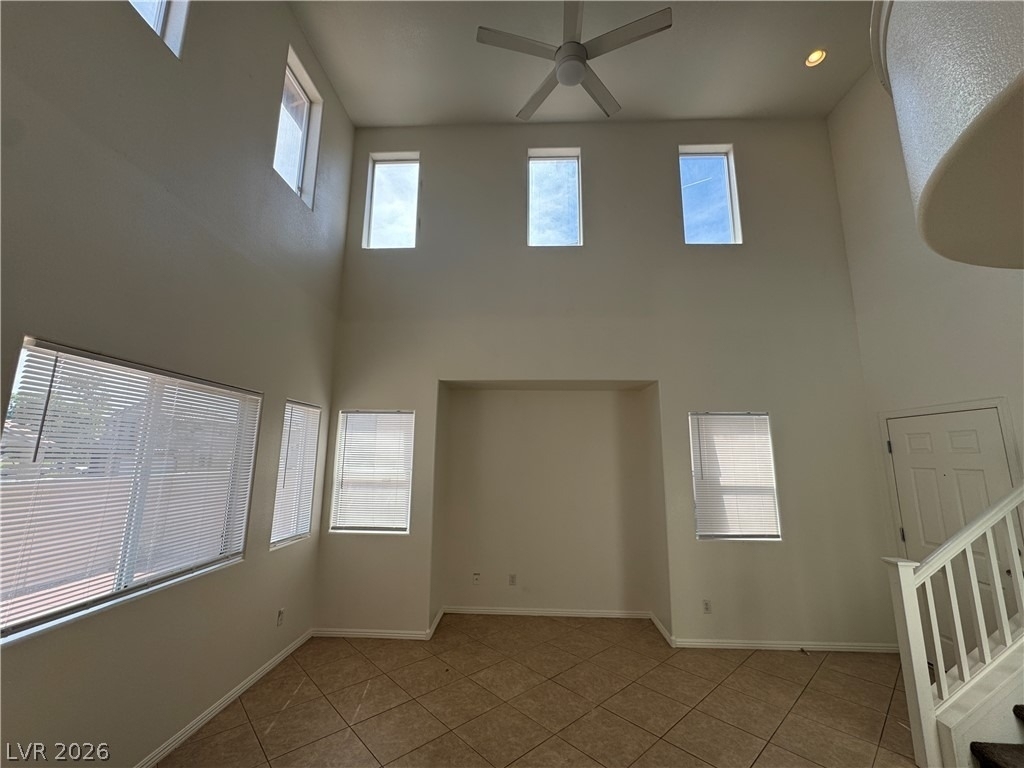 990 Cantabria Heights Avenue - Photo 2