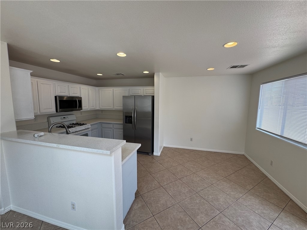 990 Cantabria Heights Avenue - Photo 5