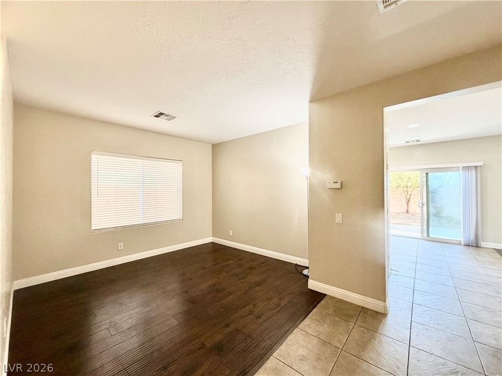 7109 Mercurio Avenue - Photo 3