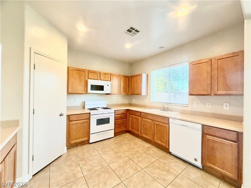 7109 Mercurio Avenue - Photo 9