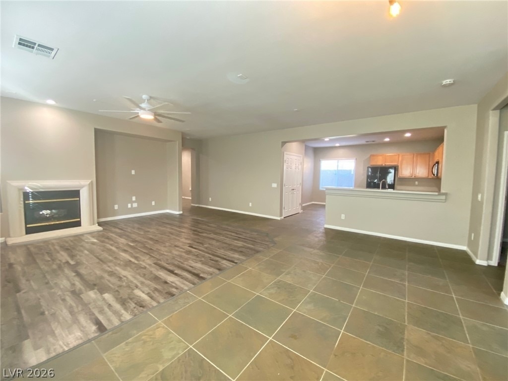 4439 Weitzman Place - Photo 4