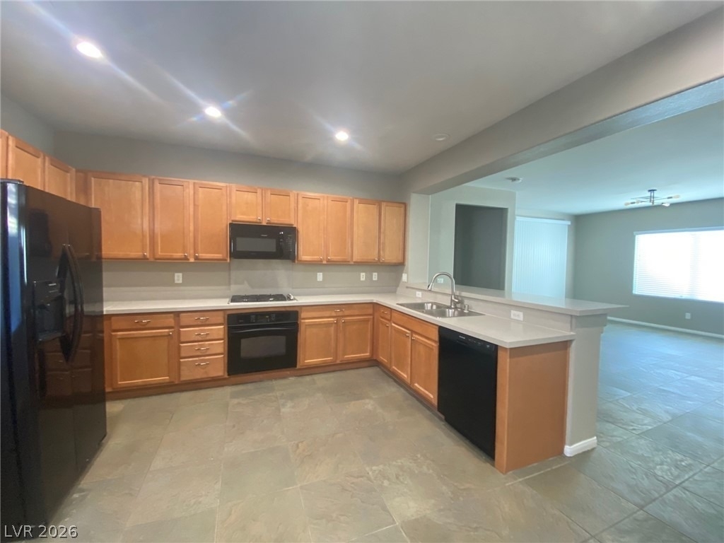 4439 Weitzman Place - Photo 8
