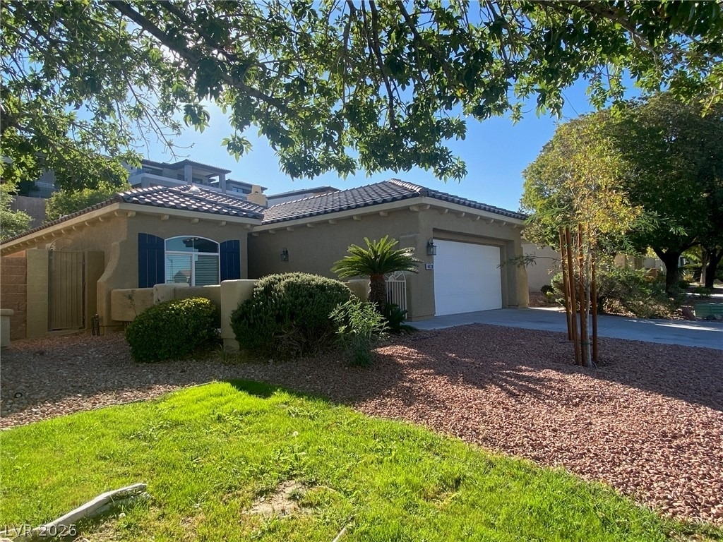 4439 Weitzman Place - Photo 0