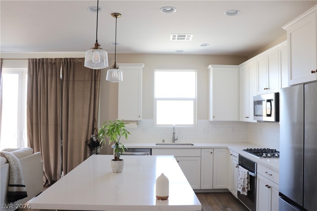 4026 Painted Lady Avenue - Photo 3