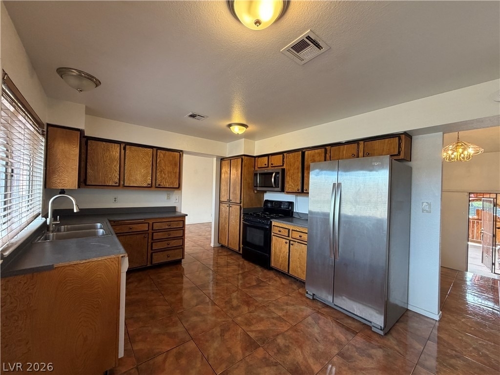 5252 Cartaro Drive - Photo 8