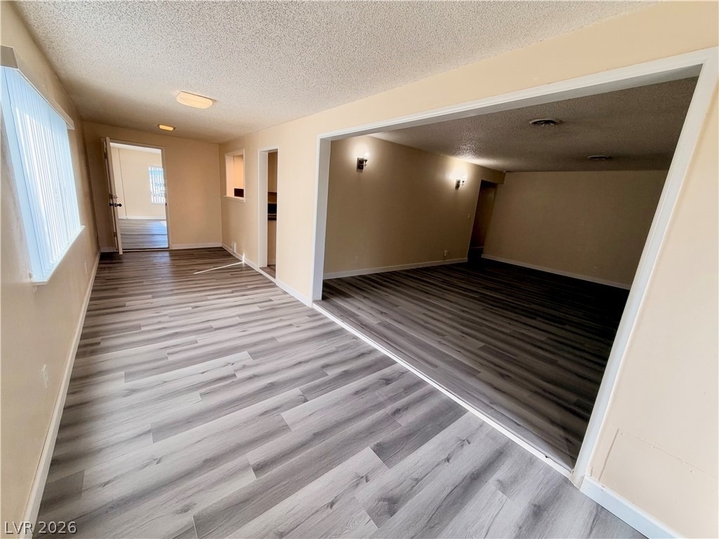 961 Toni Avenue - Photo 8
