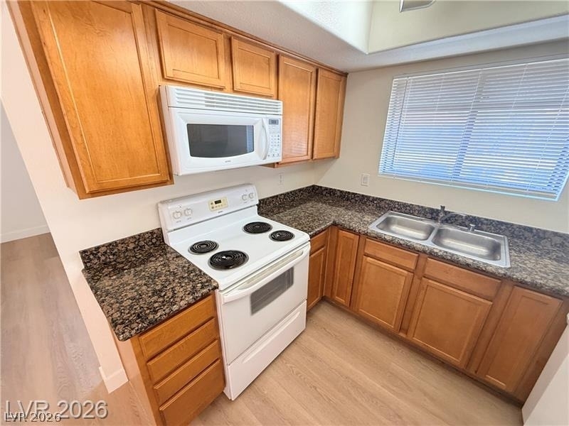 7200 Pirates Cove - Photo 6