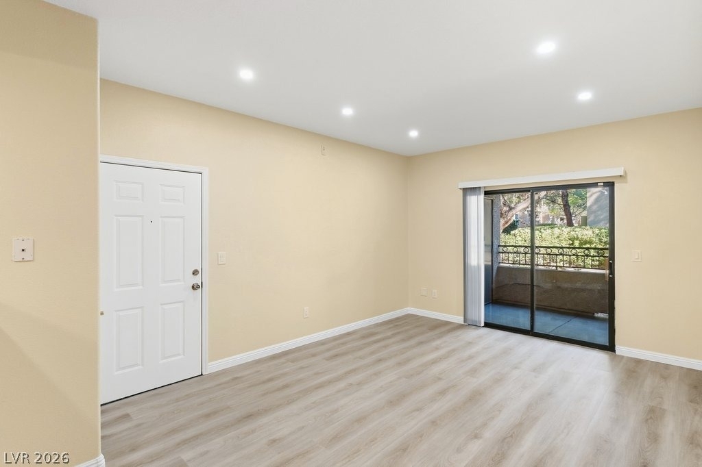 8250 N Grand Canyon Drive - Photo 5
