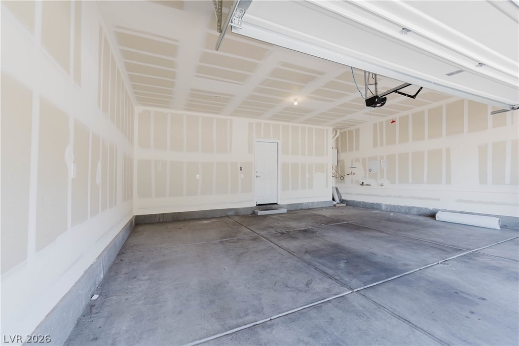 502 Ylang Place - Photo 27