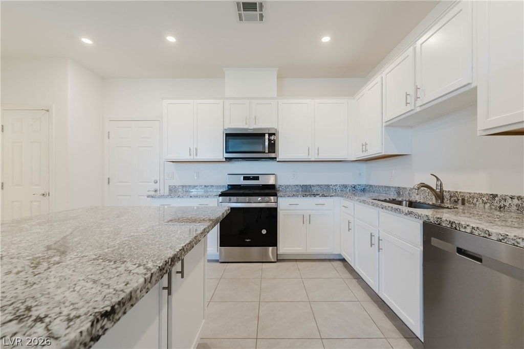 502 Ylang Place - Photo 9