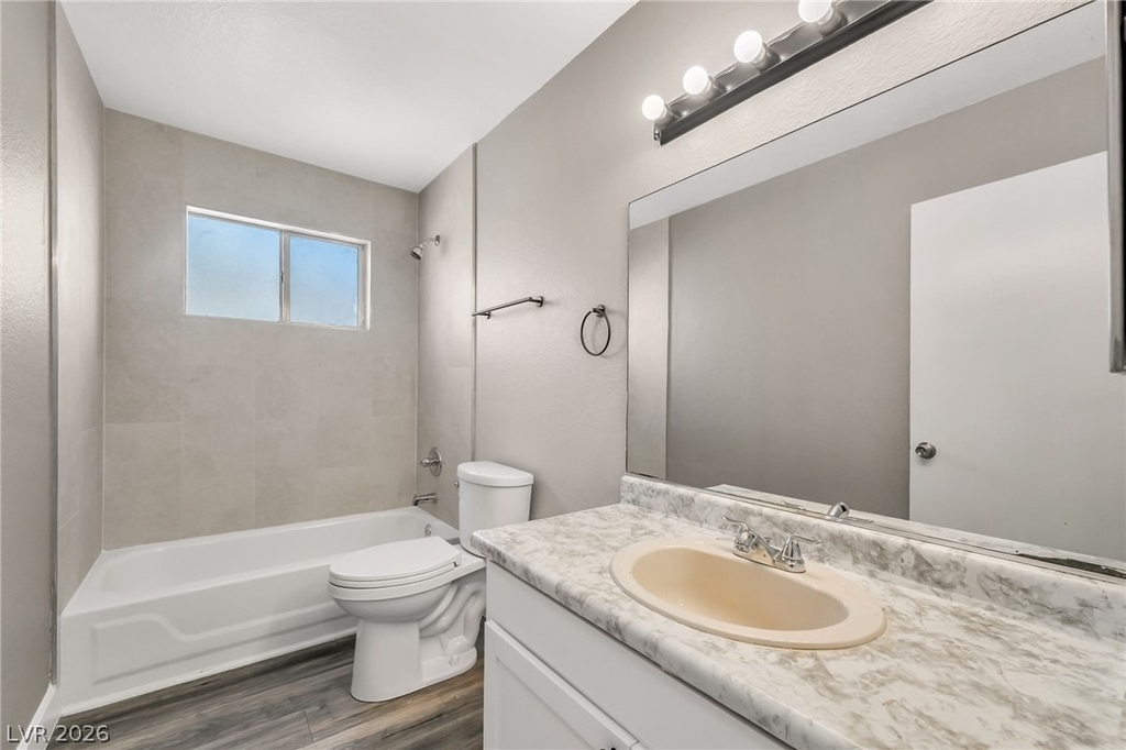 5689 E Lake Mead Boulevard - Photo 12