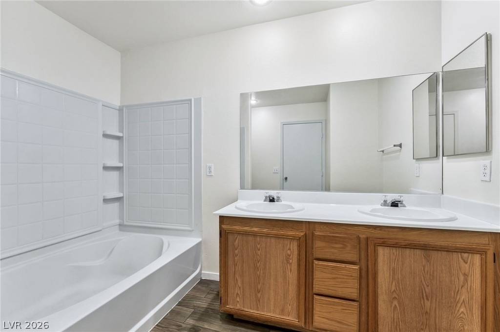 3686 Golden Sunset Court - Photo 19