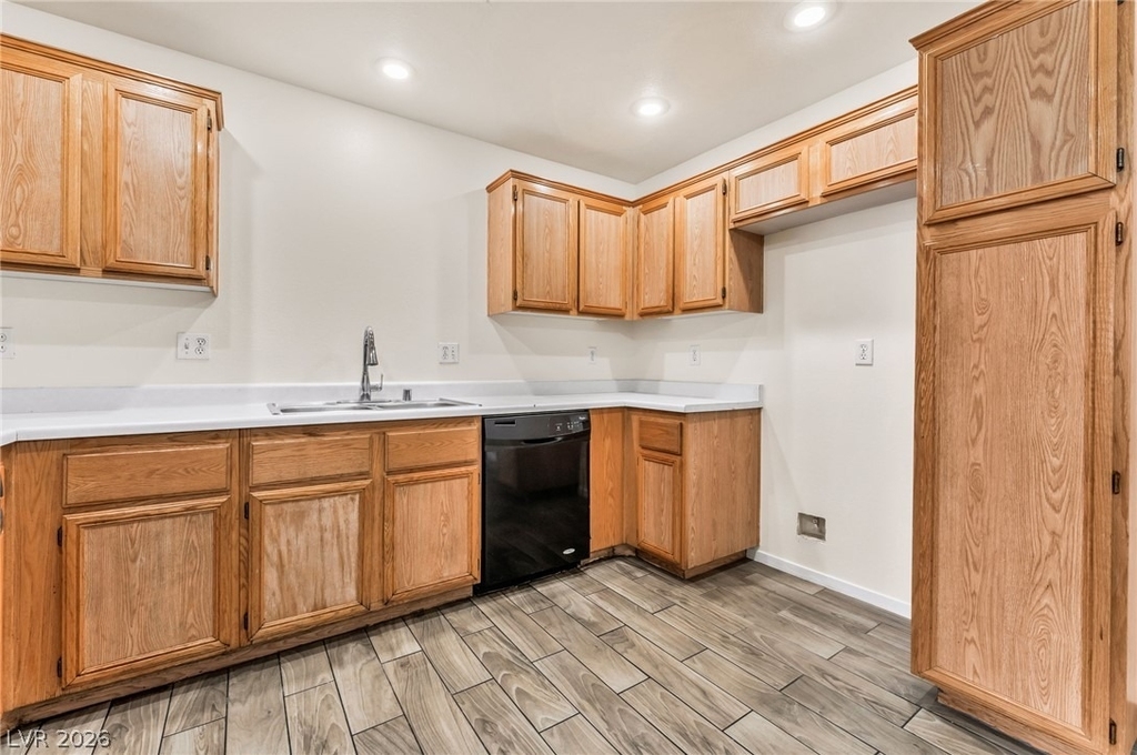 3686 Golden Sunset Court - Photo 13