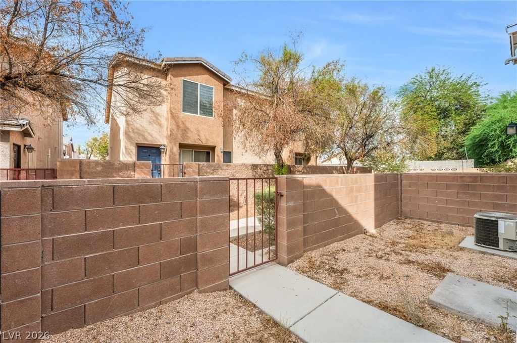 3686 Golden Sunset Court - Photo 4
