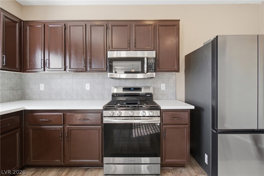 7809 Bear Tooth Cave Court - Photo 41